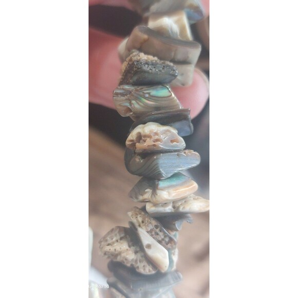 18" 3 strand vintage pearl and abalone with wood and silvertone bead necklace - Picture 4 of 12